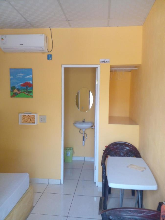 Cabanas Martina Surf Playa Guanico Pedregal Exterior photo